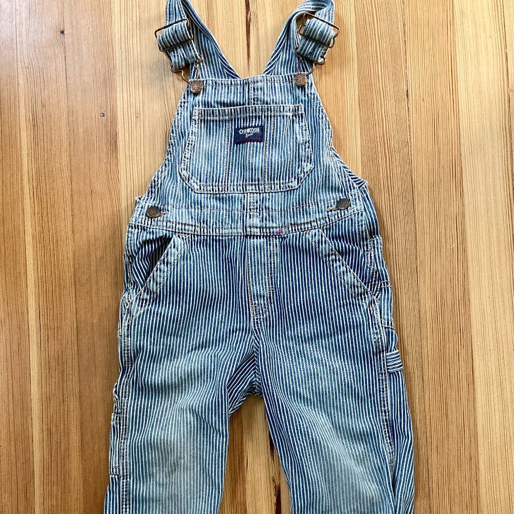 OshKosh G'gosh Train Overalls 3T